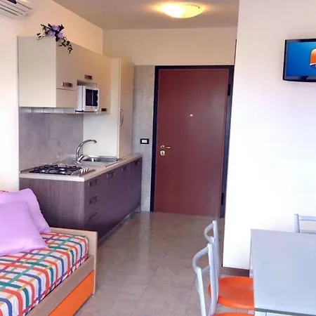 Enjoy Poolside Comfort-beahost Appartement Bibione